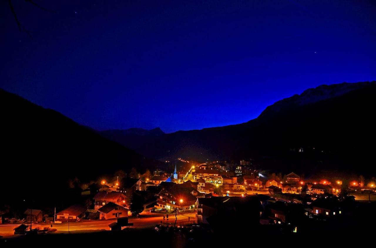 Hotel Les Aravis Saint-Jean-de-Sixt Ngoại thất bức ảnh